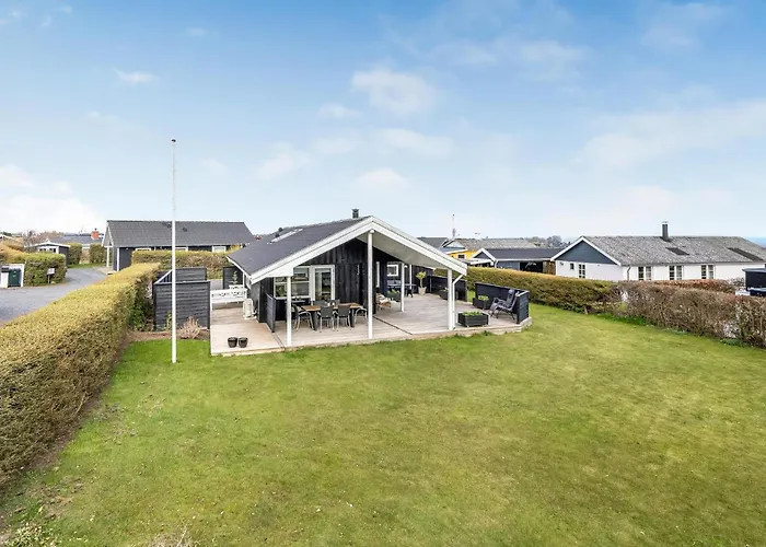 3 Bedroom Cozy In * Hejls