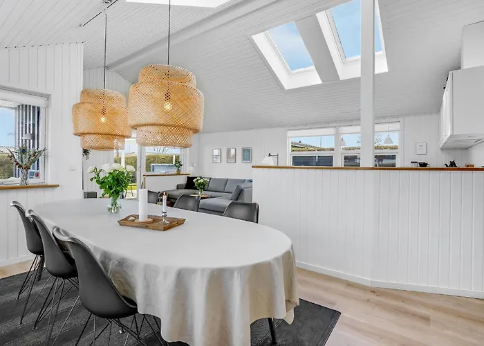 Feriehus 3 Bedroom Cozy In Hejls